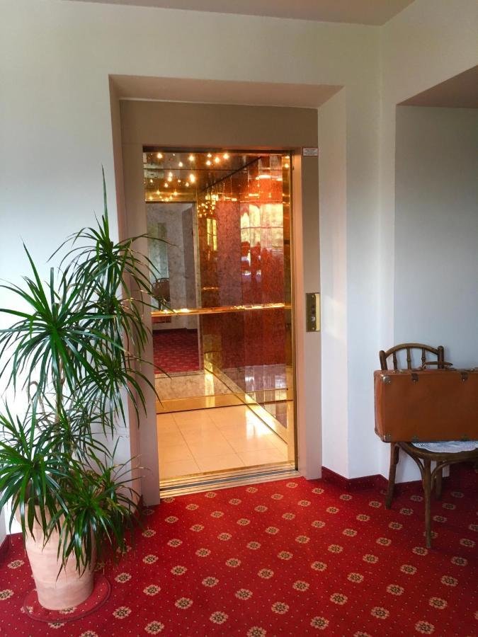 Hotel Turmwirt Ora / Auer ภายนอก รูปภาพ